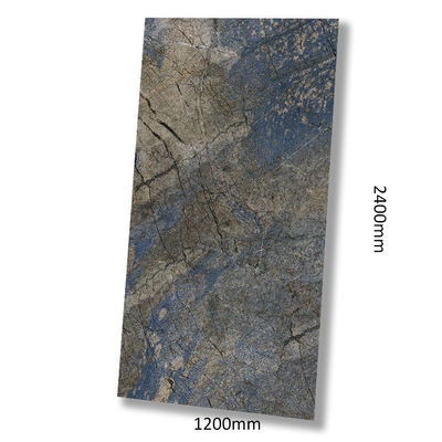ガラスのセラミック 水吸収 0.5% 120x240cm ホテルホールデザインのための大理石床